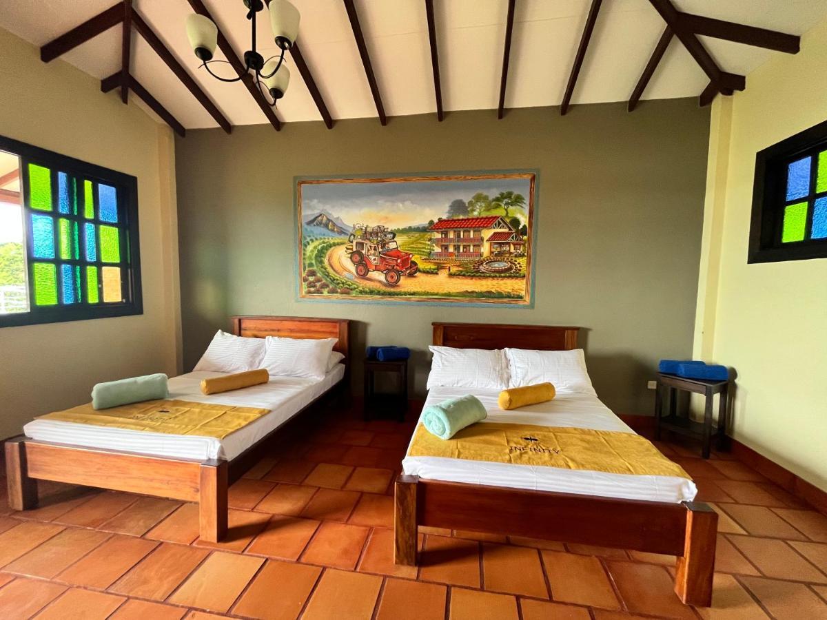 Hotel Campestre Los Mangos 킴바야 외부 사진
