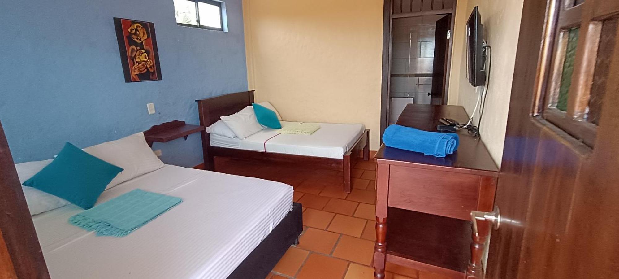 Hotel Campestre Los Mangos 킴바야 외부 사진