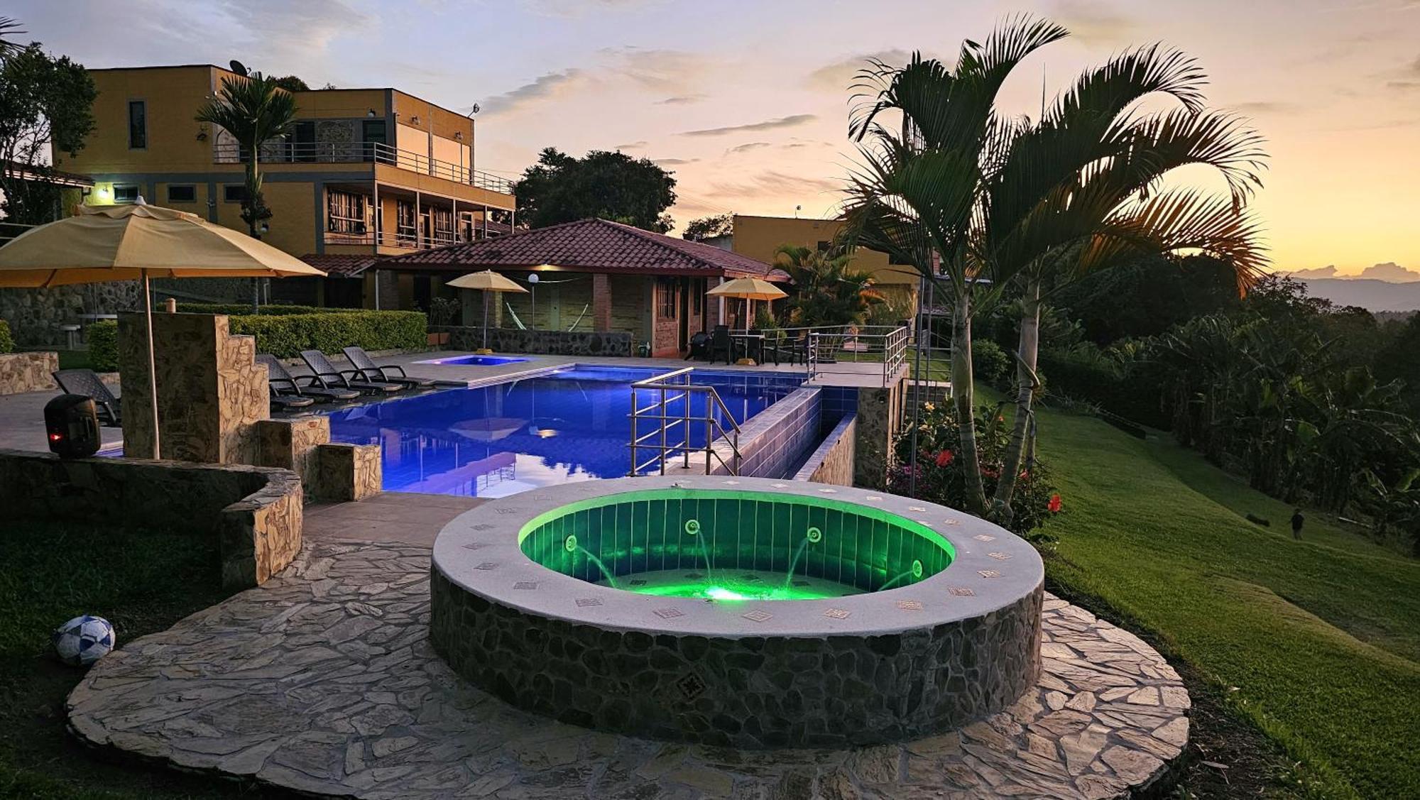 Hotel Campestre Los Mangos 킴바야 외부 사진